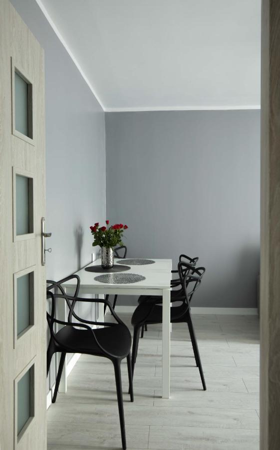Apartament Wika 华沙 外观 照片